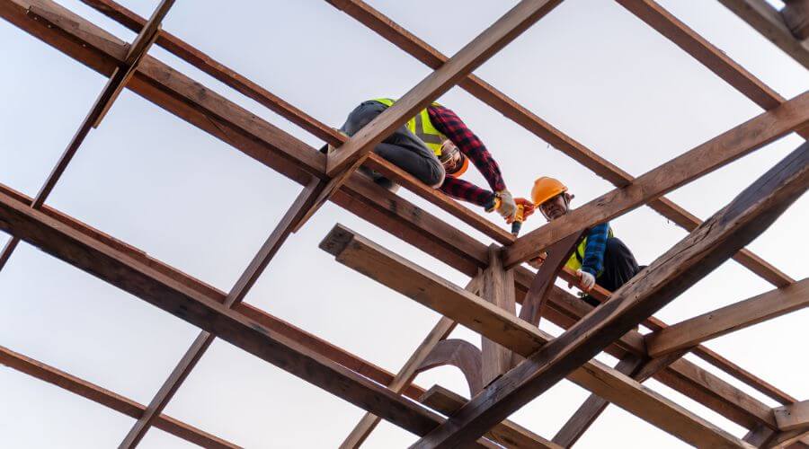 Professional residential roofers in Melbourne, AR